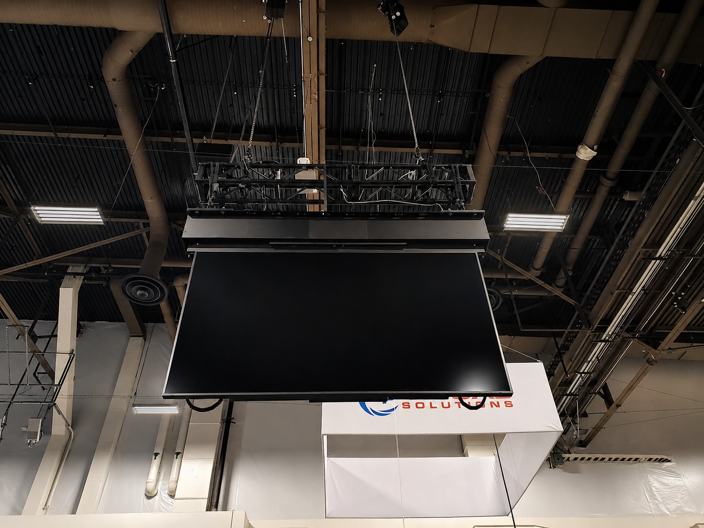 rp Visual Solutions Demonstrates Custom Display Mounting Prowess at Infocomm 2026